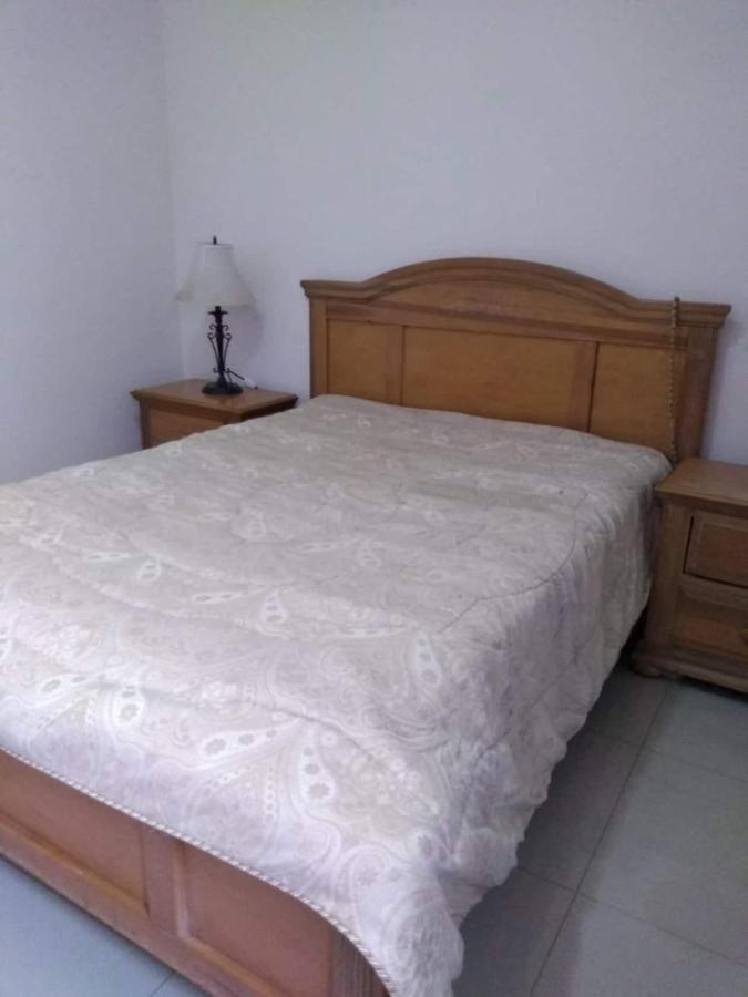 Apto Inteiro Seguro E Confortavel Com Piscina Anápolis Exteriör bild